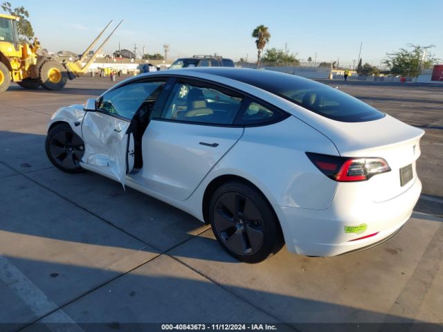 Photo 2 VIN: 5YJ3E1EA3PF605020 - TESLA MODEL 3 