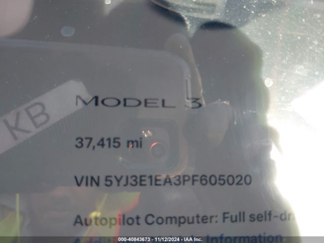 Photo 6 VIN: 5YJ3E1EA3PF605020 - TESLA MODEL 3 