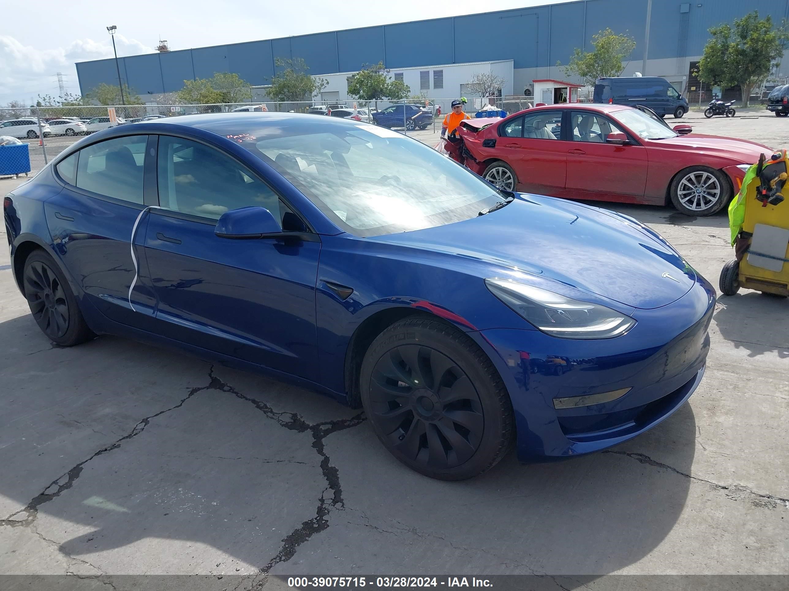 Photo 0 VIN: 5YJ3E1EA3PF607933 - TESLA MODEL 3 