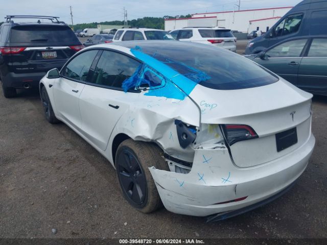 Photo 2 VIN: 5YJ3E1EA3PF624439 - TESLA MODEL 3 