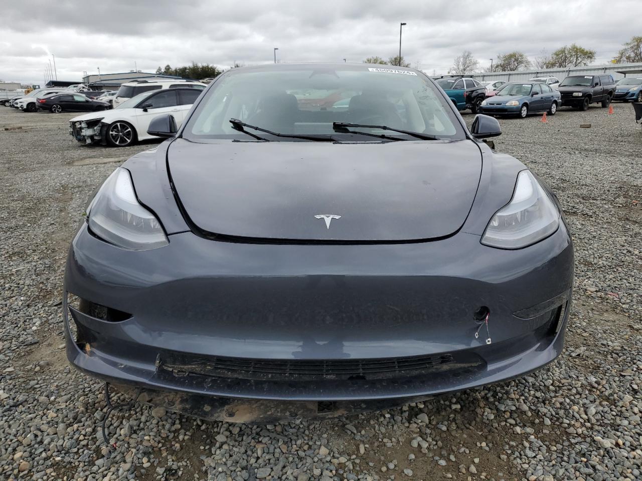 Photo 4 VIN: 5YJ3E1EA3PF626238 - TESLA MODEL 3 