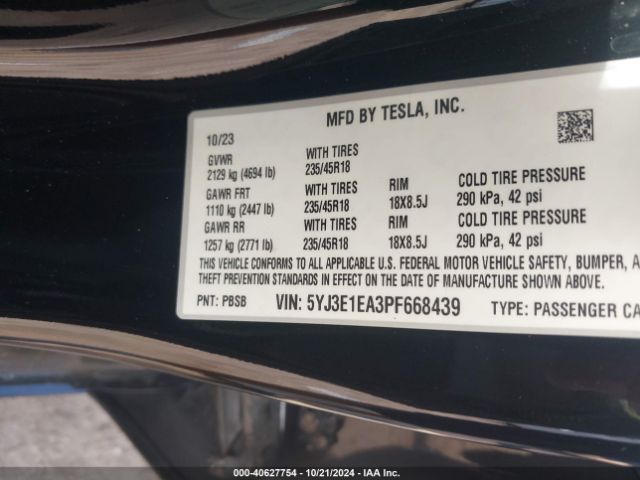 Photo 8 VIN: 5YJ3E1EA3PF668439 - TESLA MODEL 3 