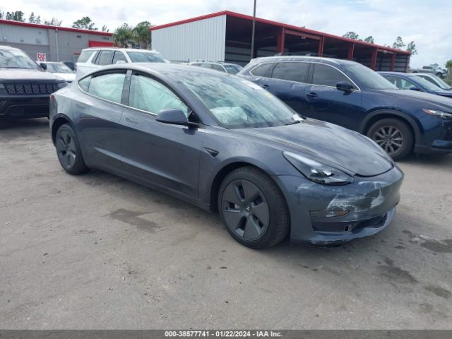 Photo 0 VIN: 5YJ3E1EA3PF690456 - TESLA MODEL 3 