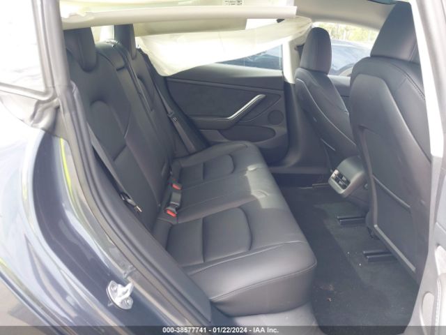 Photo 7 VIN: 5YJ3E1EA3PF690456 - TESLA MODEL 3 