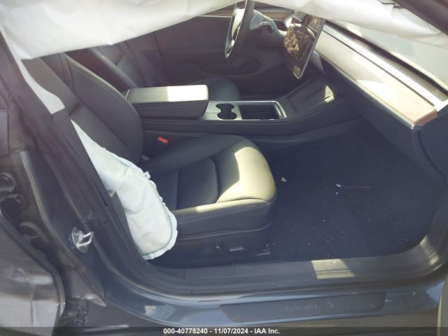 Photo 4 VIN: 5YJ3E1EA3PF700791 - TESLA MODEL 3 