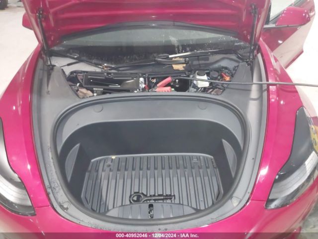 Photo 9 VIN: 5YJ3E1EA3PF708888 - TESLA MODEL 3 