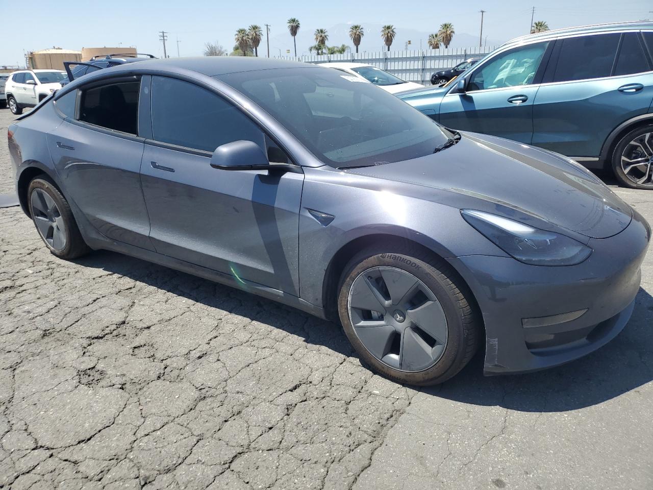 Photo 3 VIN: 5YJ3E1EA3PF712939 - TESLA MODEL 3 