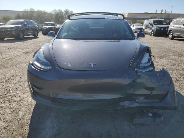 Photo 4 VIN: 5YJ3E1EA4JF005078 - TESLA MODEL 3 