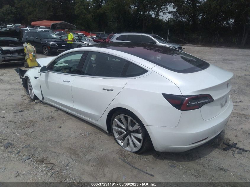 Photo 2 VIN: 5YJ3E1EA4JF010023 - TESLA MODEL 3 