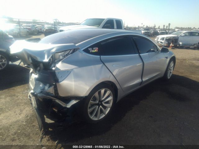 Photo 3 VIN: 5YJ3E1EA4JF011012 - TESLA MODEL 3 