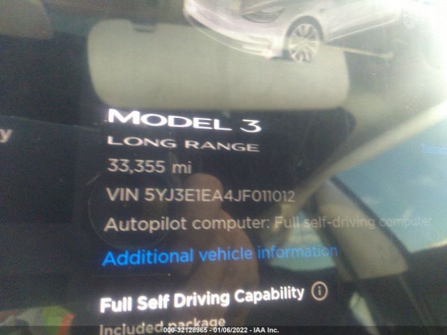 Photo 6 VIN: 5YJ3E1EA4JF011012 - TESLA MODEL 3 