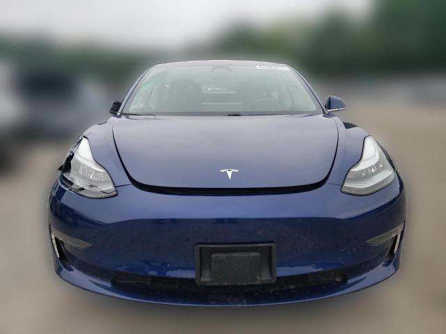 Photo 4 VIN: 5YJ3E1EA4JF027095 - TESLA MODEL 3 