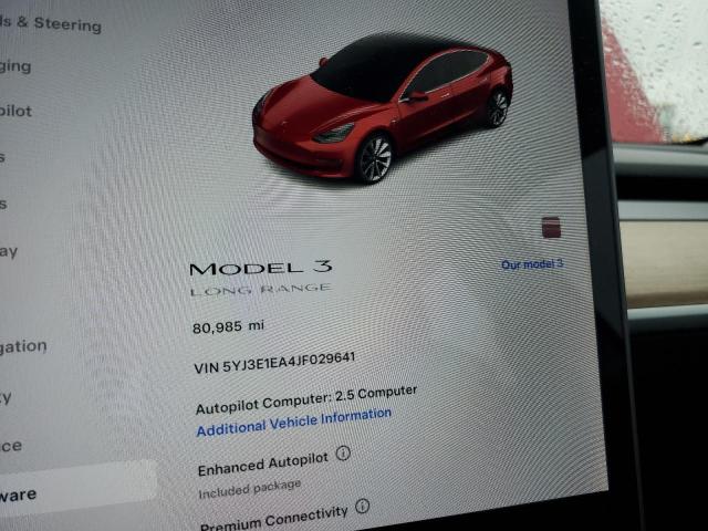 Photo 8 VIN: 5YJ3E1EA4JF029641 - TESLA MODEL 3 