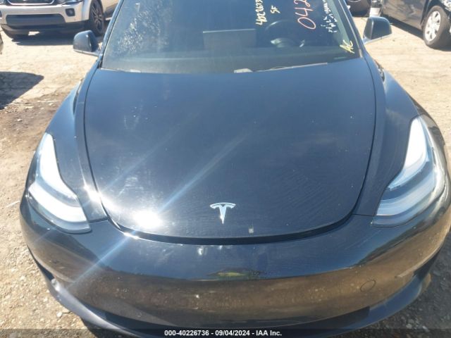 Photo 9 VIN: 5YJ3E1EA4JF042129 - TESLA MODEL 3 