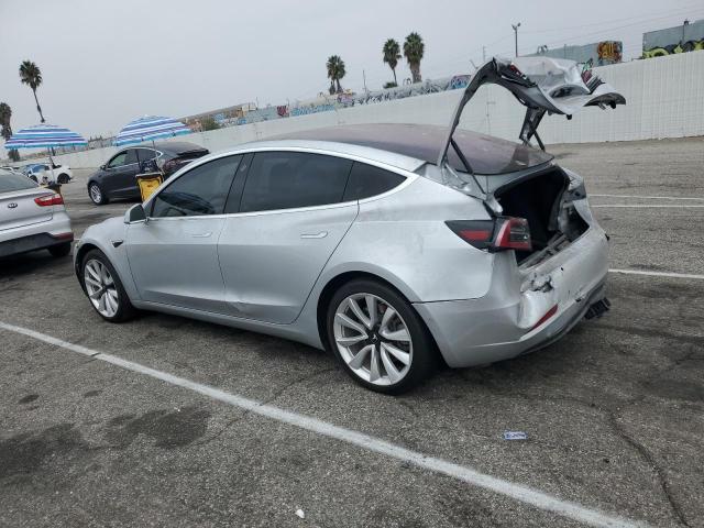 Photo 1 VIN: 5YJ3E1EA4JF049792 - TESLA MODEL 3 