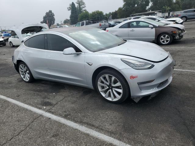 Photo 3 VIN: 5YJ3E1EA4JF049792 - TESLA MODEL 3 