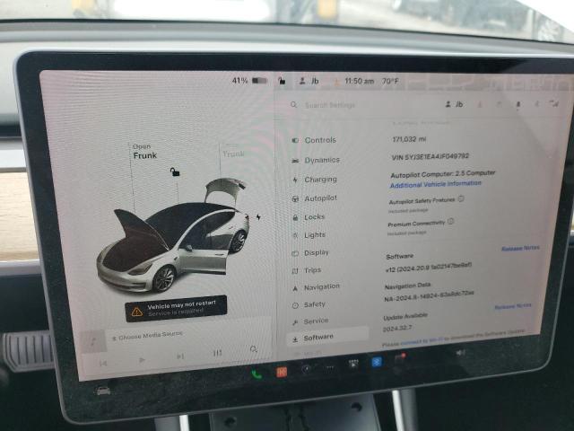 Photo 8 VIN: 5YJ3E1EA4JF049792 - TESLA MODEL 3 