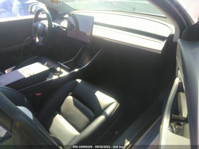 Photo 4 VIN: 5YJ3E1EA4JF062557 - TESLA MODEL 3 