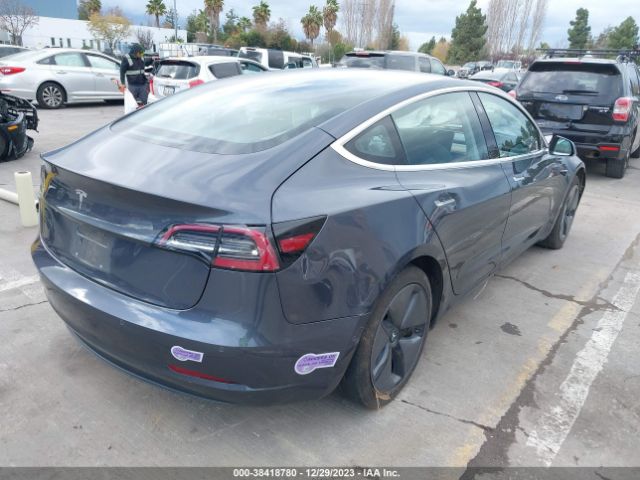 Photo 3 VIN: 5YJ3E1EA4JF101793 - TESLA MODEL 3 