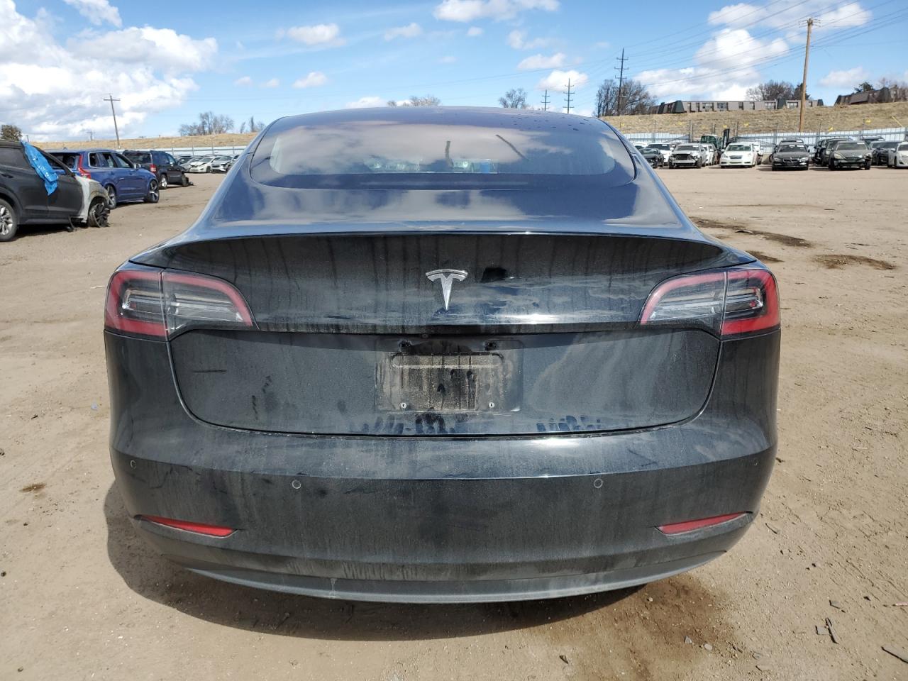 Photo 5 VIN: 5YJ3E1EA4JF152176 - TESLA MODEL 3 