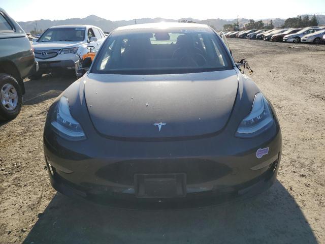 Photo 4 VIN: 5YJ3E1EA4JF154574 - TESLA MODEL 3 