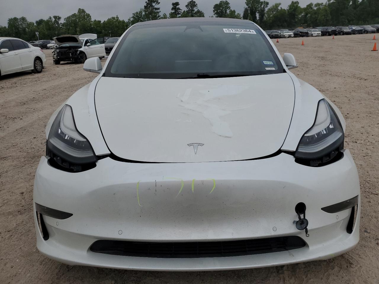 Photo 4 VIN: 5YJ3E1EA4JF162061 - TESLA MODEL 3 