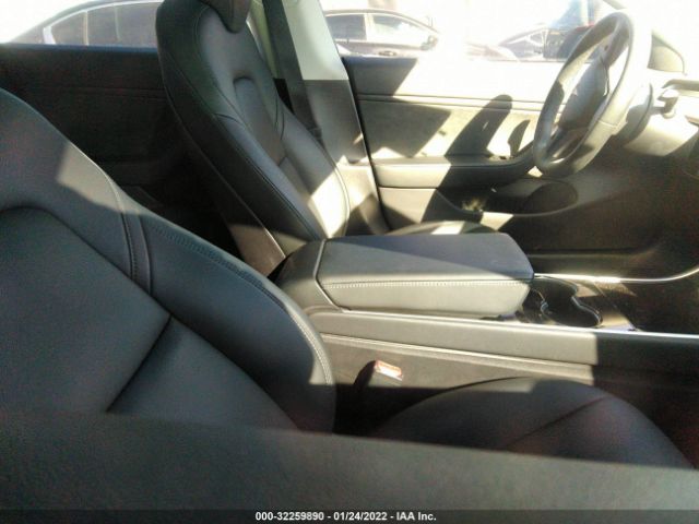 Photo 4 VIN: 5YJ3E1EA4KF329102 - TESLA MODEL 3 