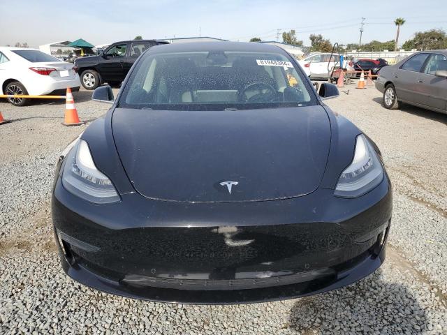 Photo 4 VIN: 5YJ3E1EA4KF394581 - TESLA MODEL 3 