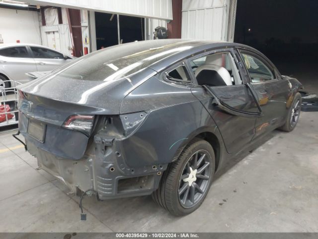 Photo 3 VIN: 5YJ3E1EA4KF519577 - TESLA MODEL 3 