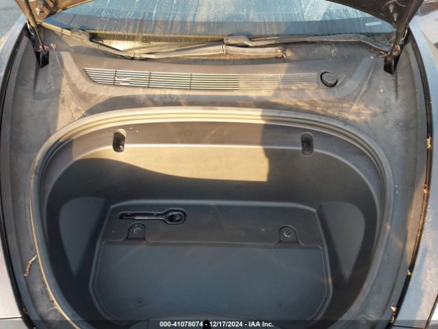 Photo 9 VIN: 5YJ3E1EA4LF643897 - TESLA MODEL 3 