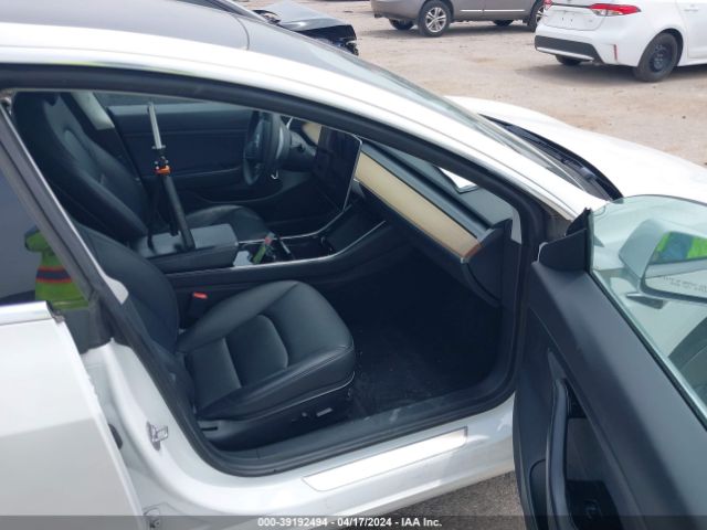 Photo 4 VIN: 5YJ3E1EA4LF660618 - TESLA MODEL 3 