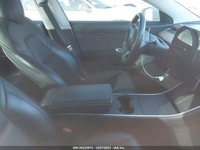 Photo 4 VIN: 5YJ3E1EA4LF737679 - TESLA MODEL 3 