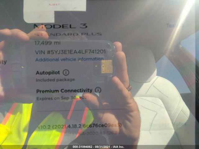 Photo 8 VIN: 5YJ3E1EA4LF741201 - TESLA MODEL 3 