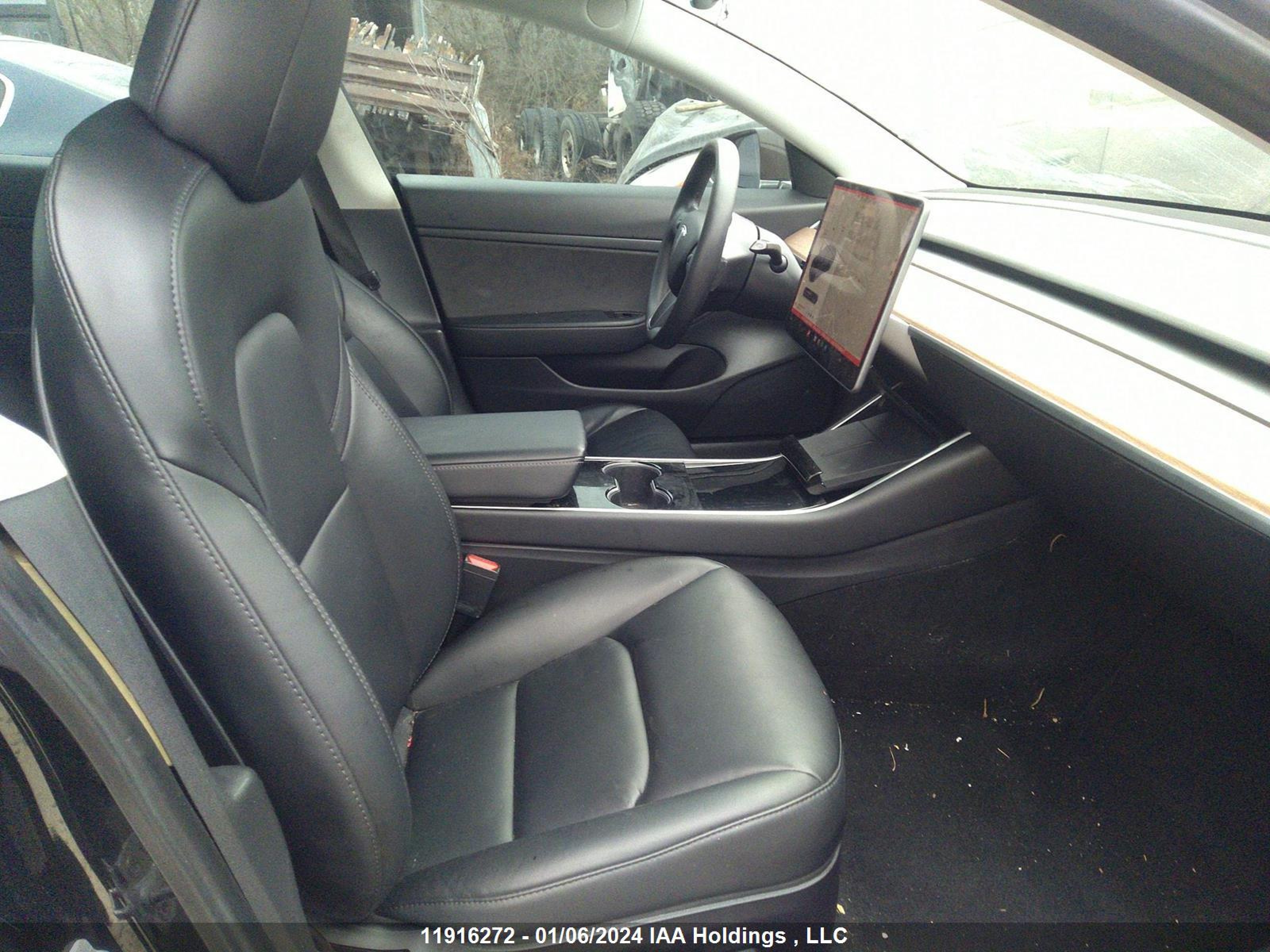 Photo 4 VIN: 5YJ3E1EA4LF780127 - TESLA MODEL 3 