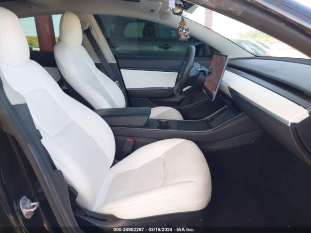 Photo 4 VIN: 5YJ3E1EA4LF784369 - TESLA MODEL 3 