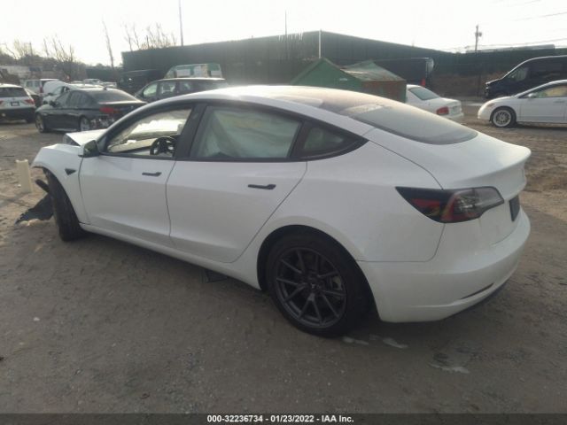 Photo 2 VIN: 5YJ3E1EA4MF063082 - TESLA MODEL 3 