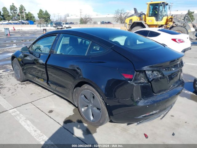 Photo 2 VIN: 5YJ3E1EA4MF093943 - TESLA MODEL 3 