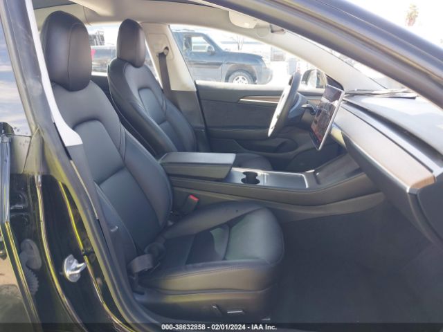 Photo 4 VIN: 5YJ3E1EA4MF093943 - TESLA MODEL 3 