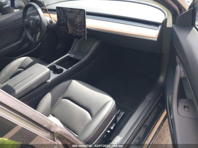 Photo 4 VIN: 5YJ3E1EA4MF866930 - TESLA MODEL 3 