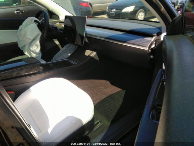 Photo 4 VIN: 5YJ3E1EA4MF875143 - TESLA MODEL 3 