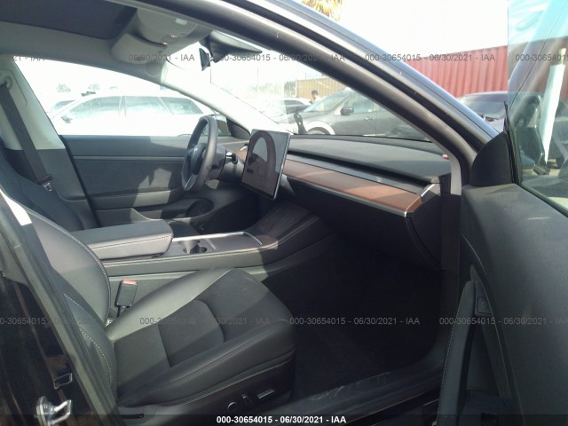 Photo 4 VIN: 5YJ3E1EA4MF908075 - TESLA MODEL 3 