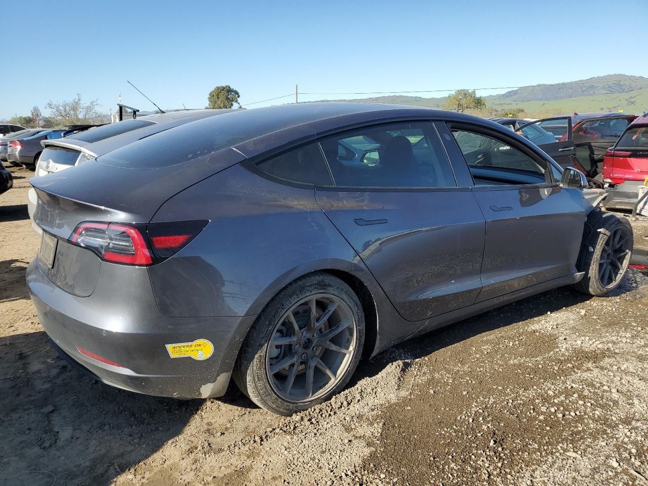 Photo 2 VIN: 5YJ3E1EA4NF117031 - TESLA MODEL 3 