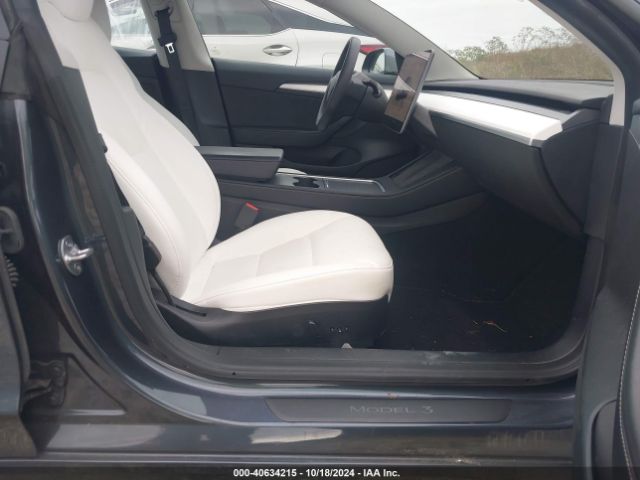 Photo 4 VIN: 5YJ3E1EA4NF201690 - TESLA MODEL 3 