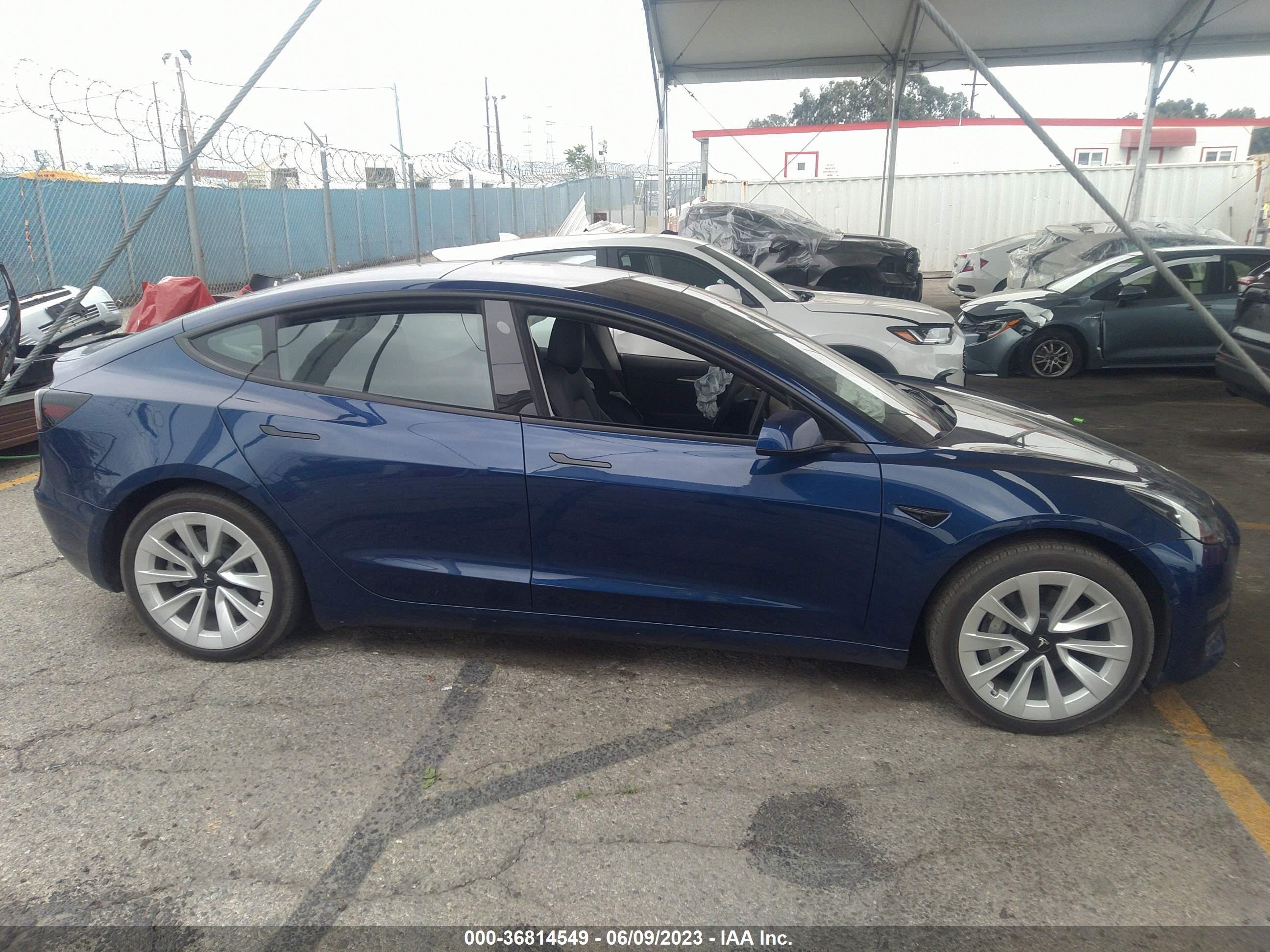 Photo 10 VIN: 5YJ3E1EA4NF250680 - TESLA MODEL 3 