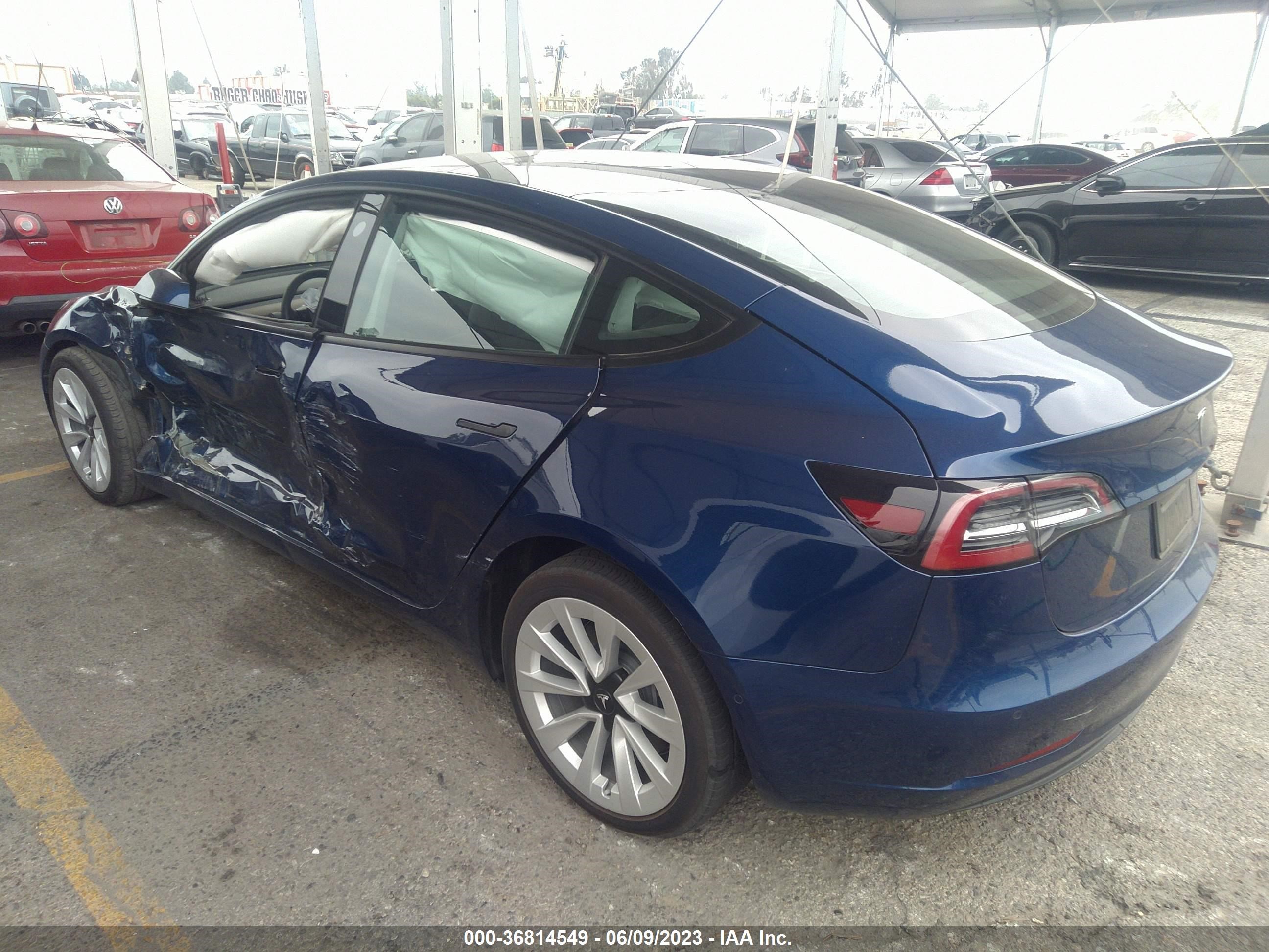 Photo 2 VIN: 5YJ3E1EA4NF250680 - TESLA MODEL 3 