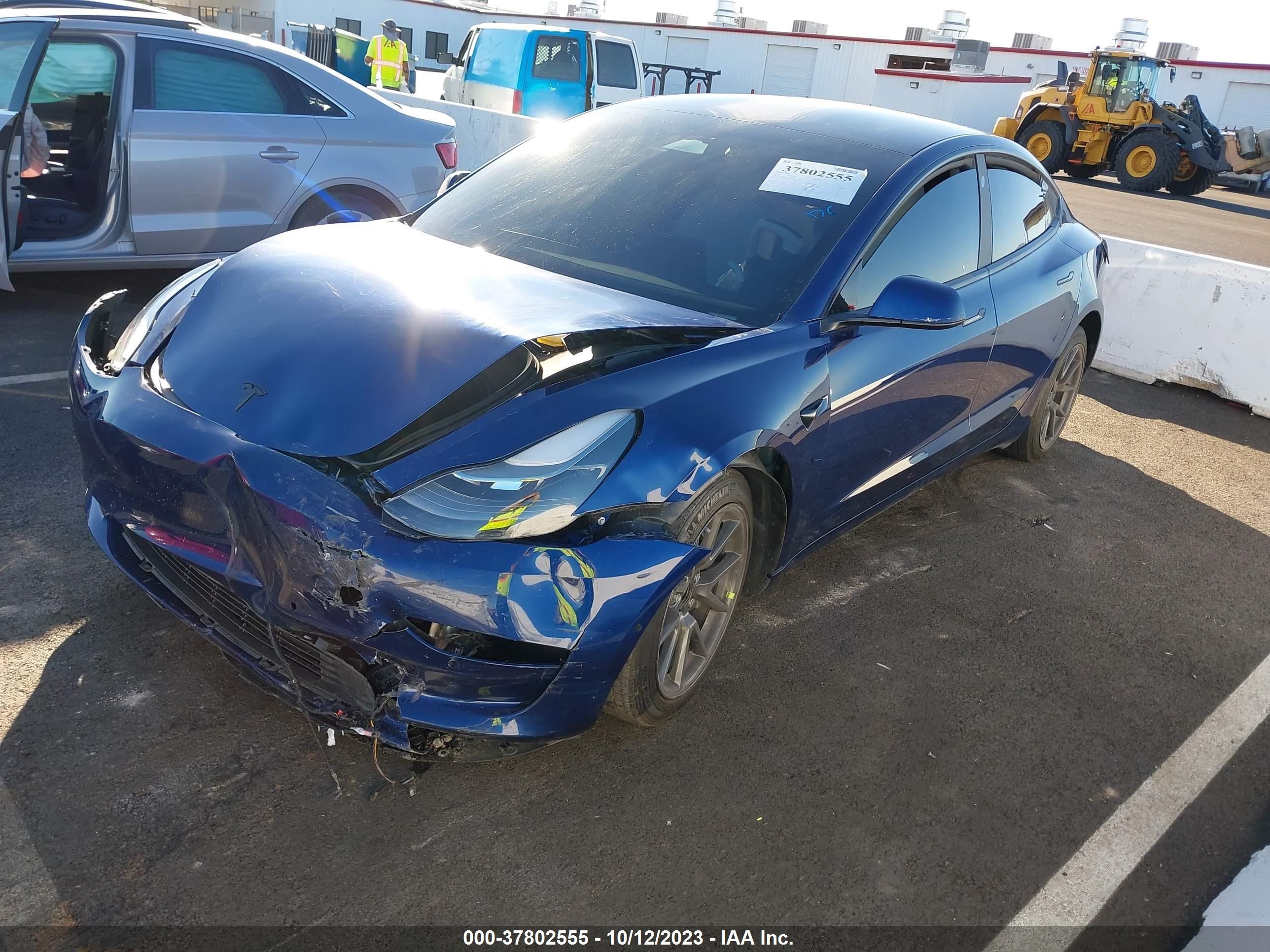 Photo 11 VIN: 5YJ3E1EA4NF375257 - TESLA MODEL 3 