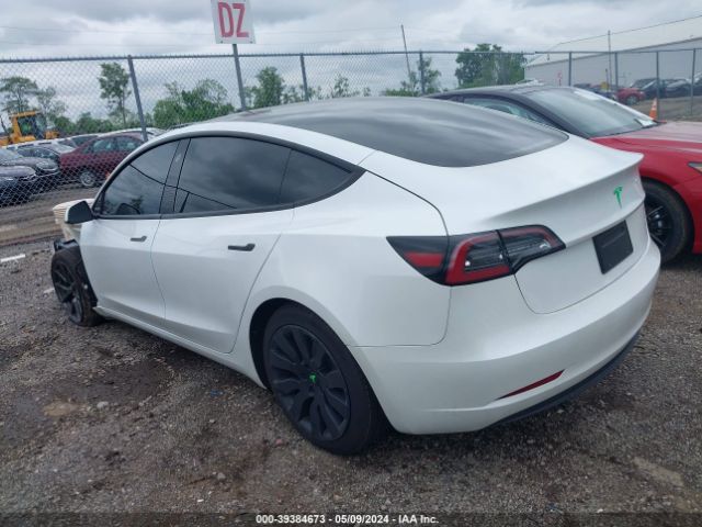 Photo 2 VIN: 5YJ3E1EA4PF427005 - TESLA MODEL 3 