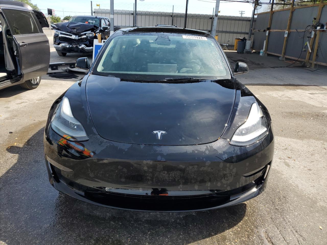 Photo 4 VIN: 5YJ3E1EA4PF430566 - TESLA MODEL 3 