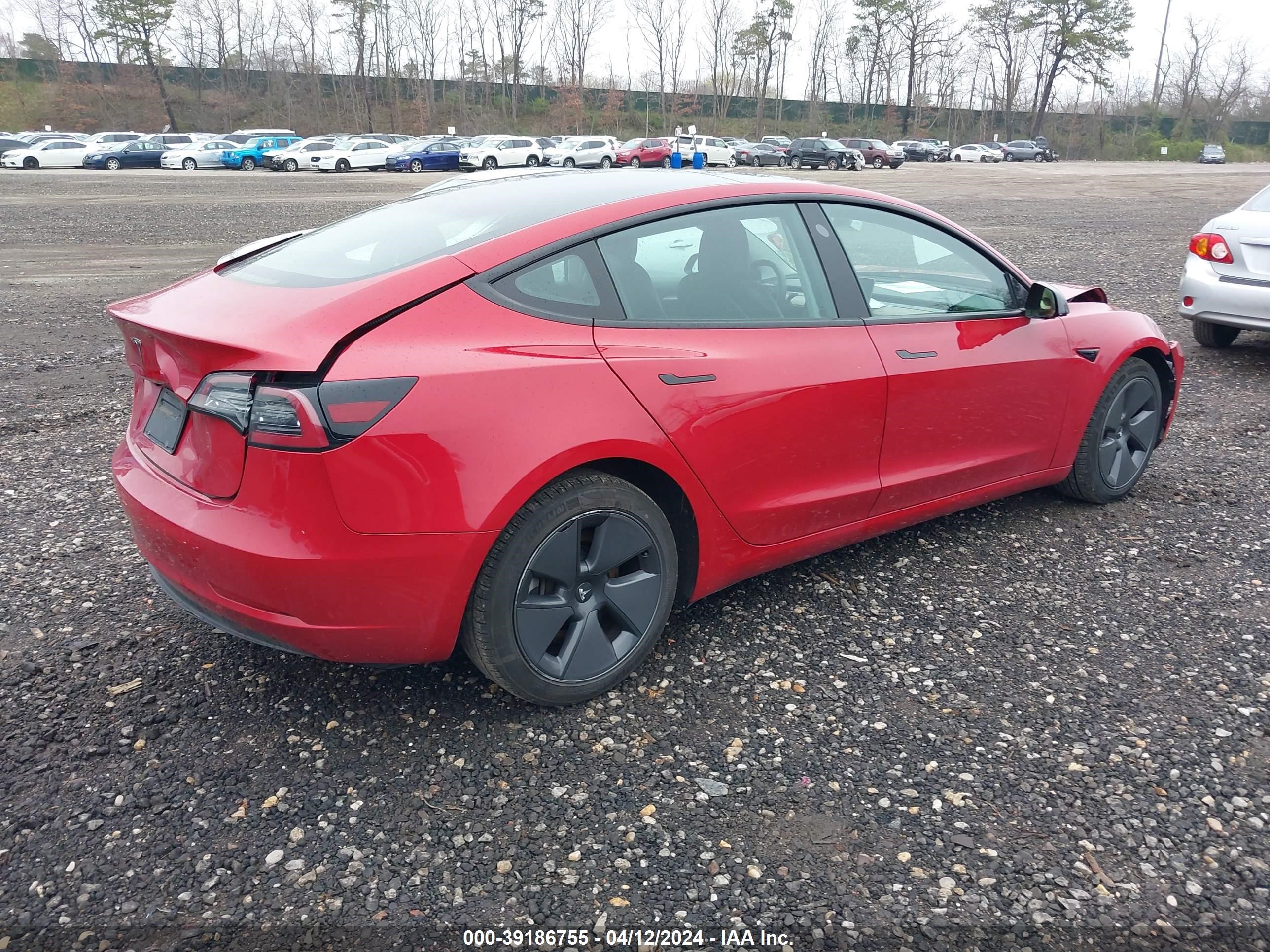 Photo 3 VIN: 5YJ3E1EA4PF438666 - TESLA MODEL 3 