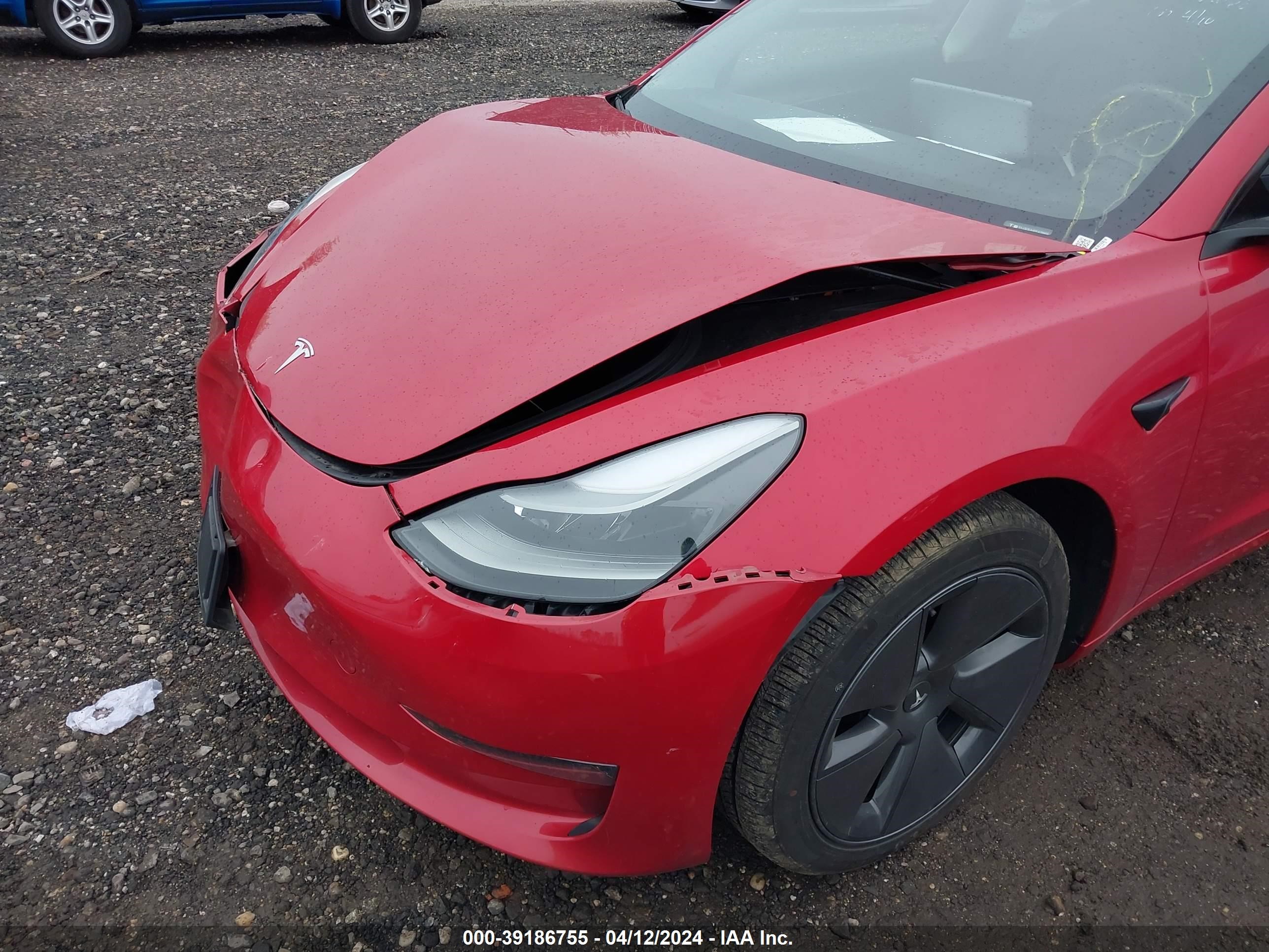 Photo 5 VIN: 5YJ3E1EA4PF438666 - TESLA MODEL 3 